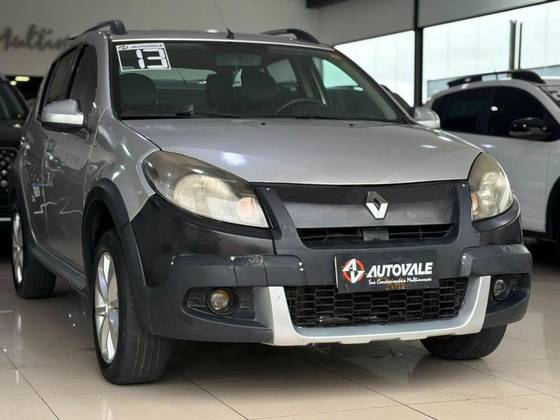 RENAULT SANDERO 1.6 STEPWAY 16V FLEX 4P AUTOMÁTICO